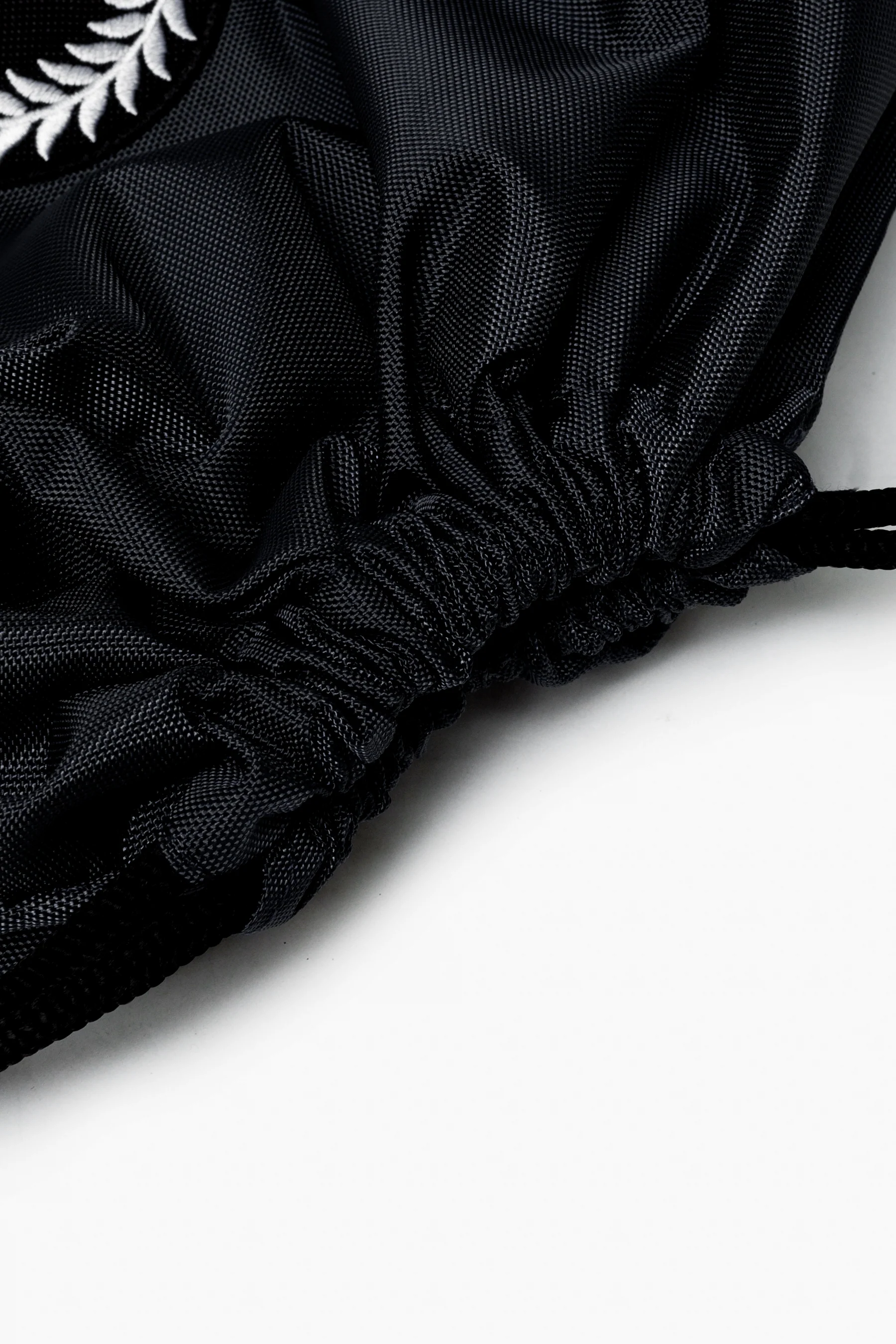 Hype Black Crest Drawstring Bag - Image 5