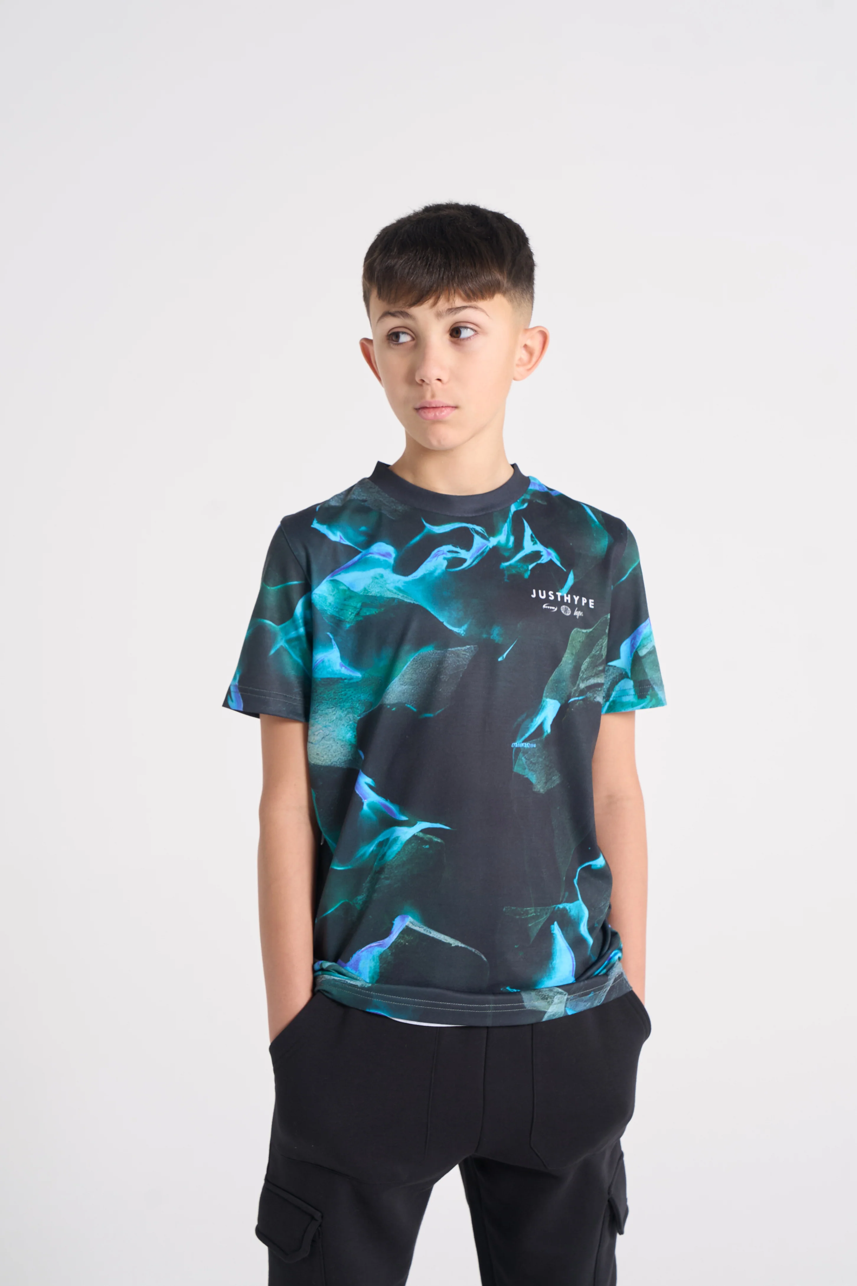 Hype Boys Black/Blue Vapour T-Shirt - Image 7