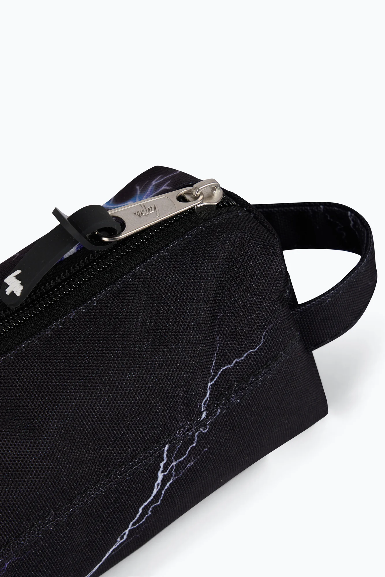 Hype Boys Black Lightning Pencil Case - Image 5