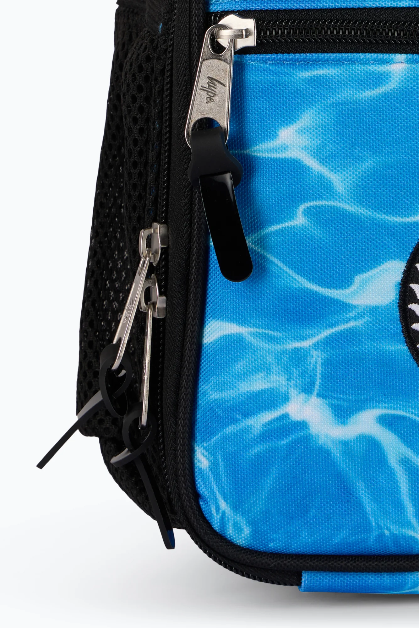 Hype Boys Blue Pool Print Lunch Bag - Image 5