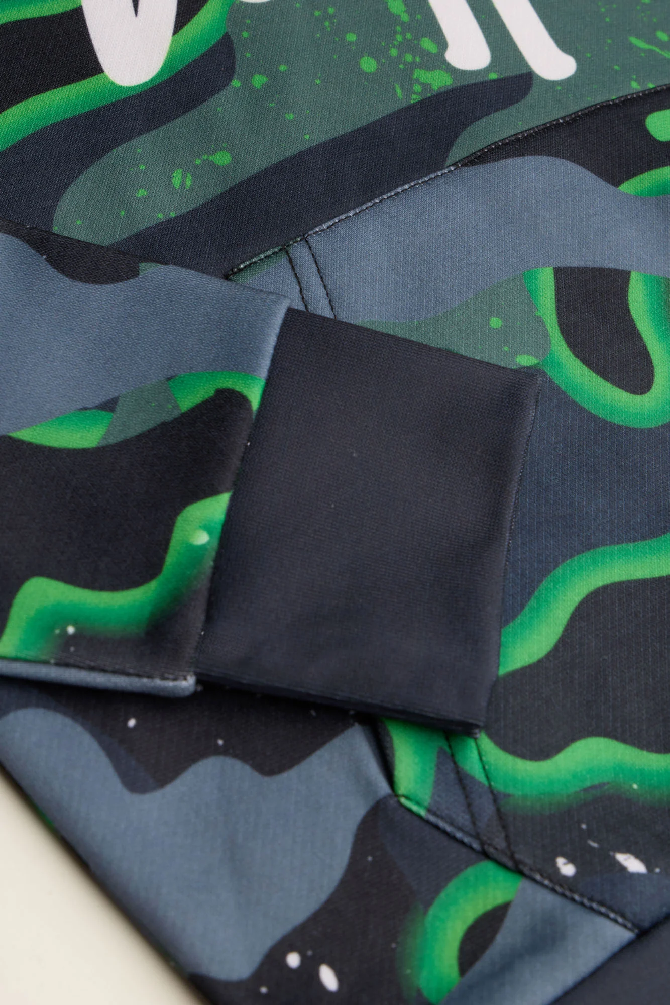 Hype Boys Green Neon Camouflage Hoodie - Image 9