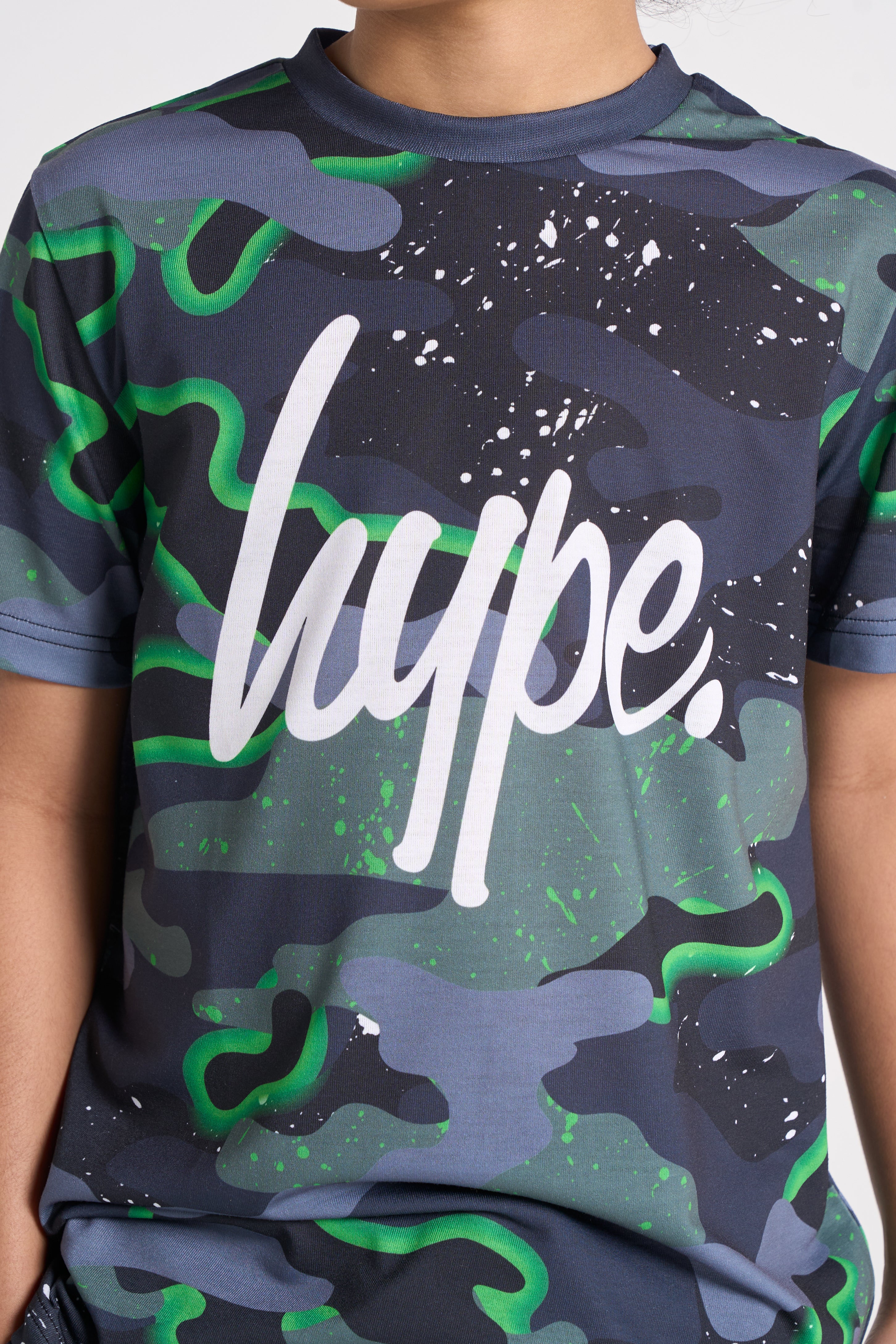 Hype Boys Green Neon Camouflage T-Shirt - Image 4