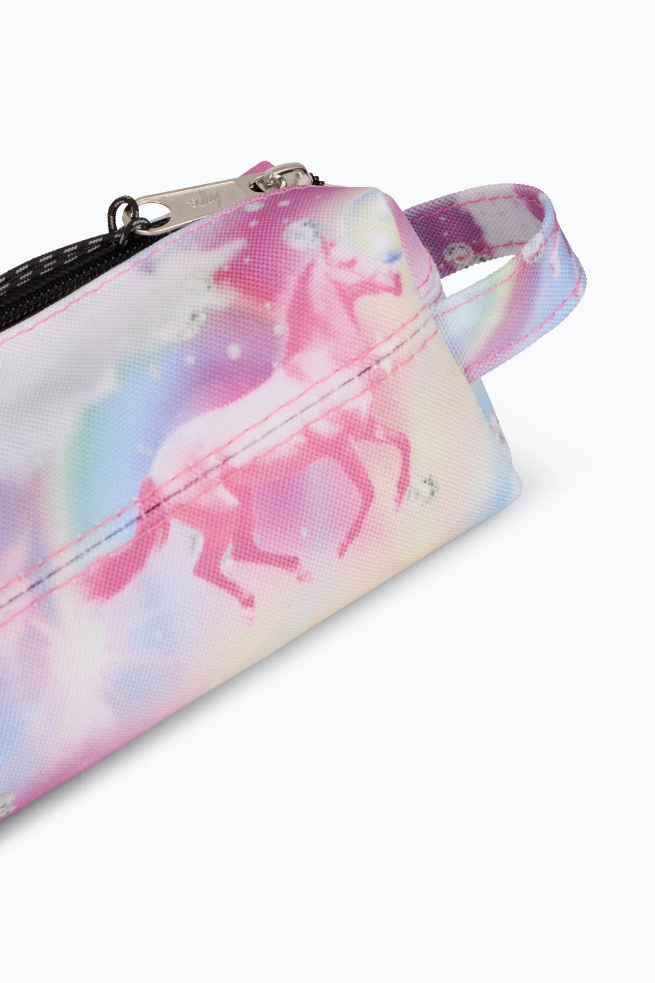 Hype Girls Imagination Pencil Case - Image 4
