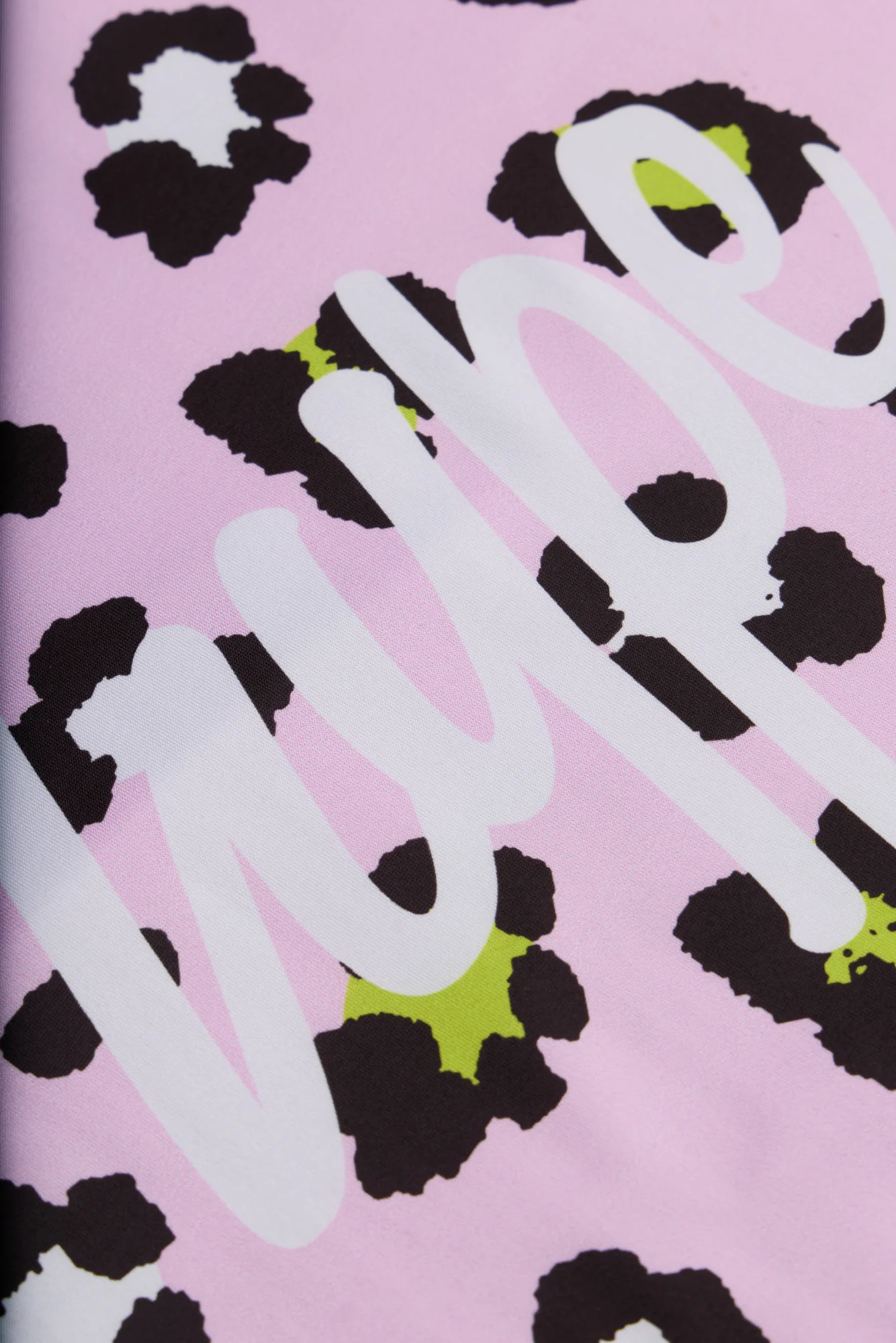 Hype Girls Lilac Leopard T-Shirt - Image 5