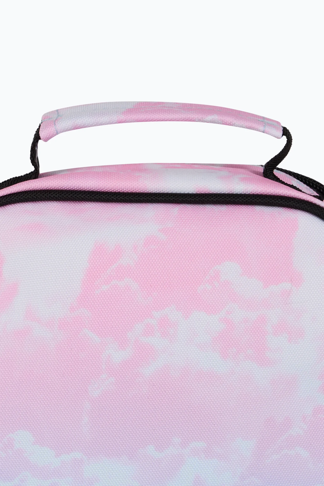 Hype Girls Multi Pastel Clouds Lunch Bag - Image 7
