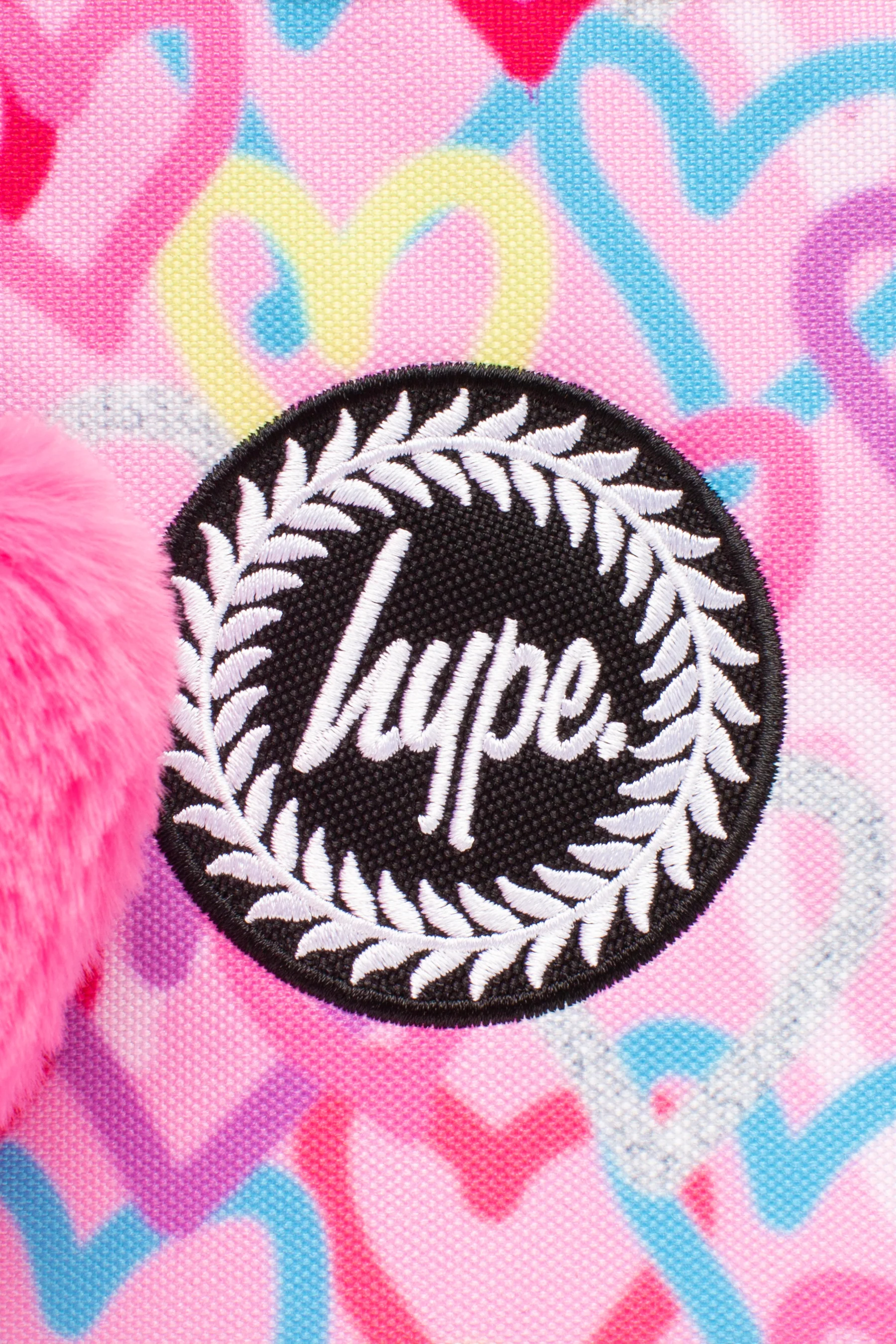Hype Pink Graffiti Hearts Lunch Box - Image 4