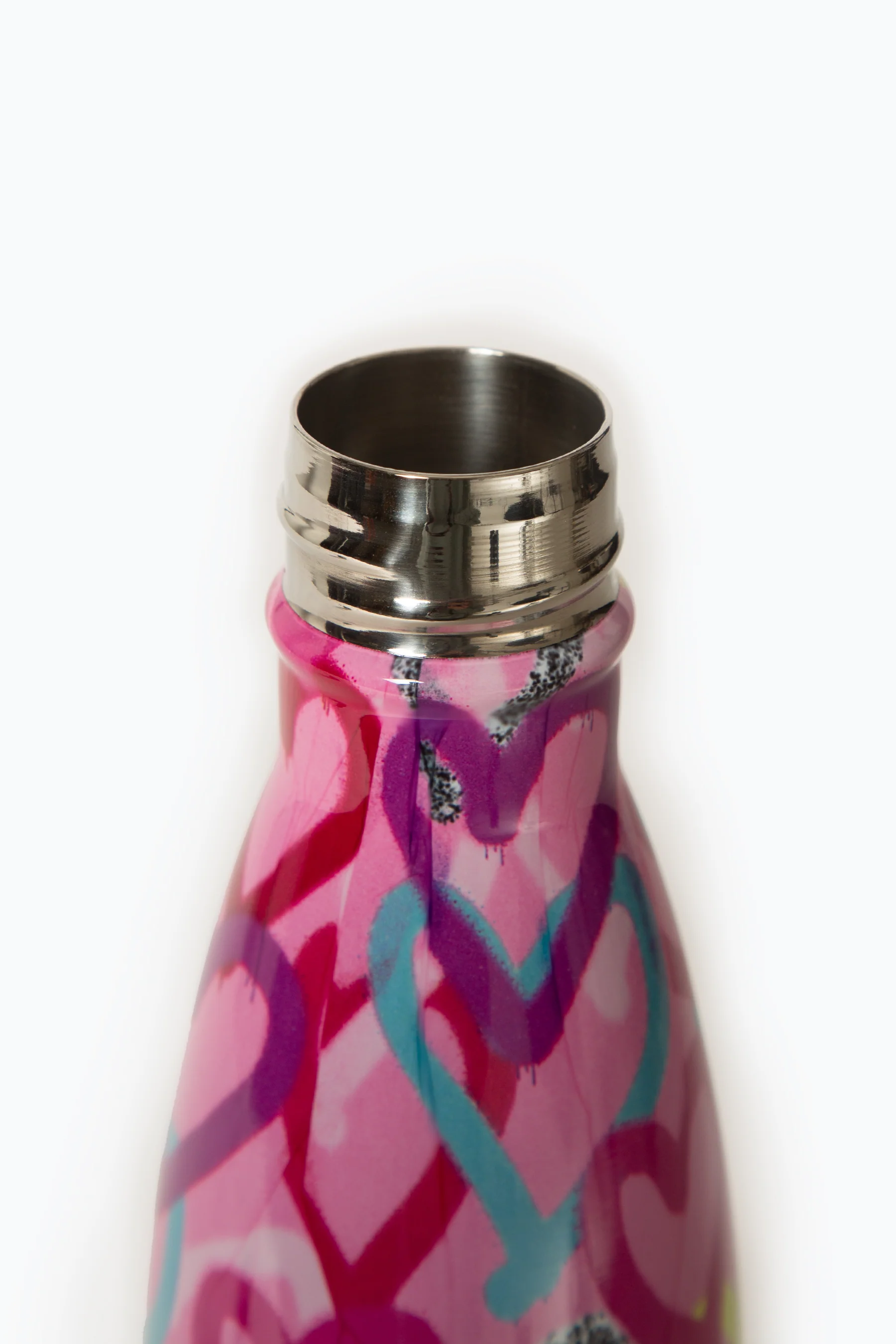 Hype Pink Graffiti Hearts Metal Bottle - Image 3
