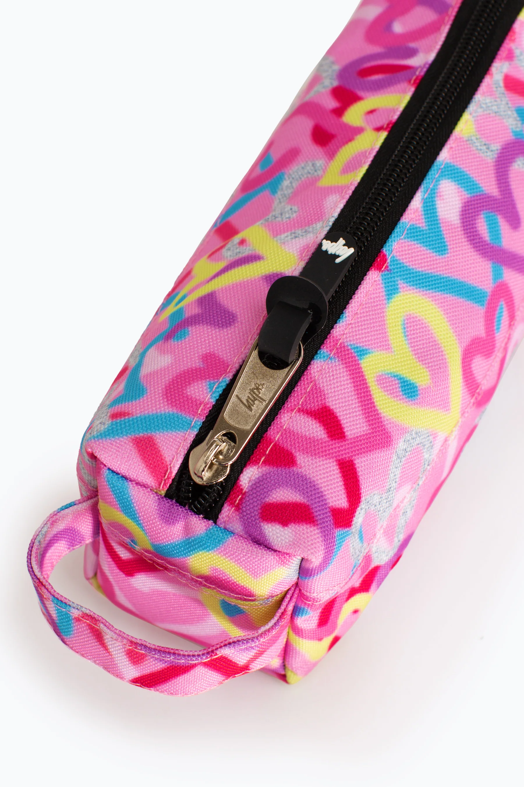 Hype Graffiti Hearts Pink Pencil Case - Image 4