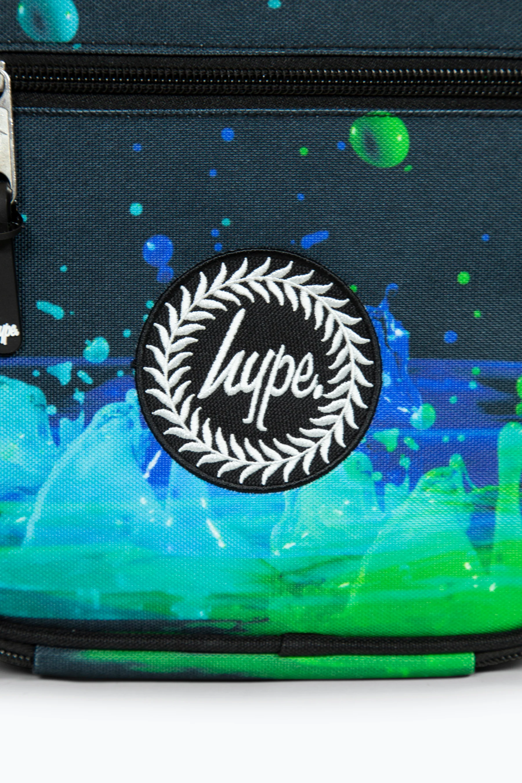 Hype Boys Black 3D Droplets Lunch Box - Image 5