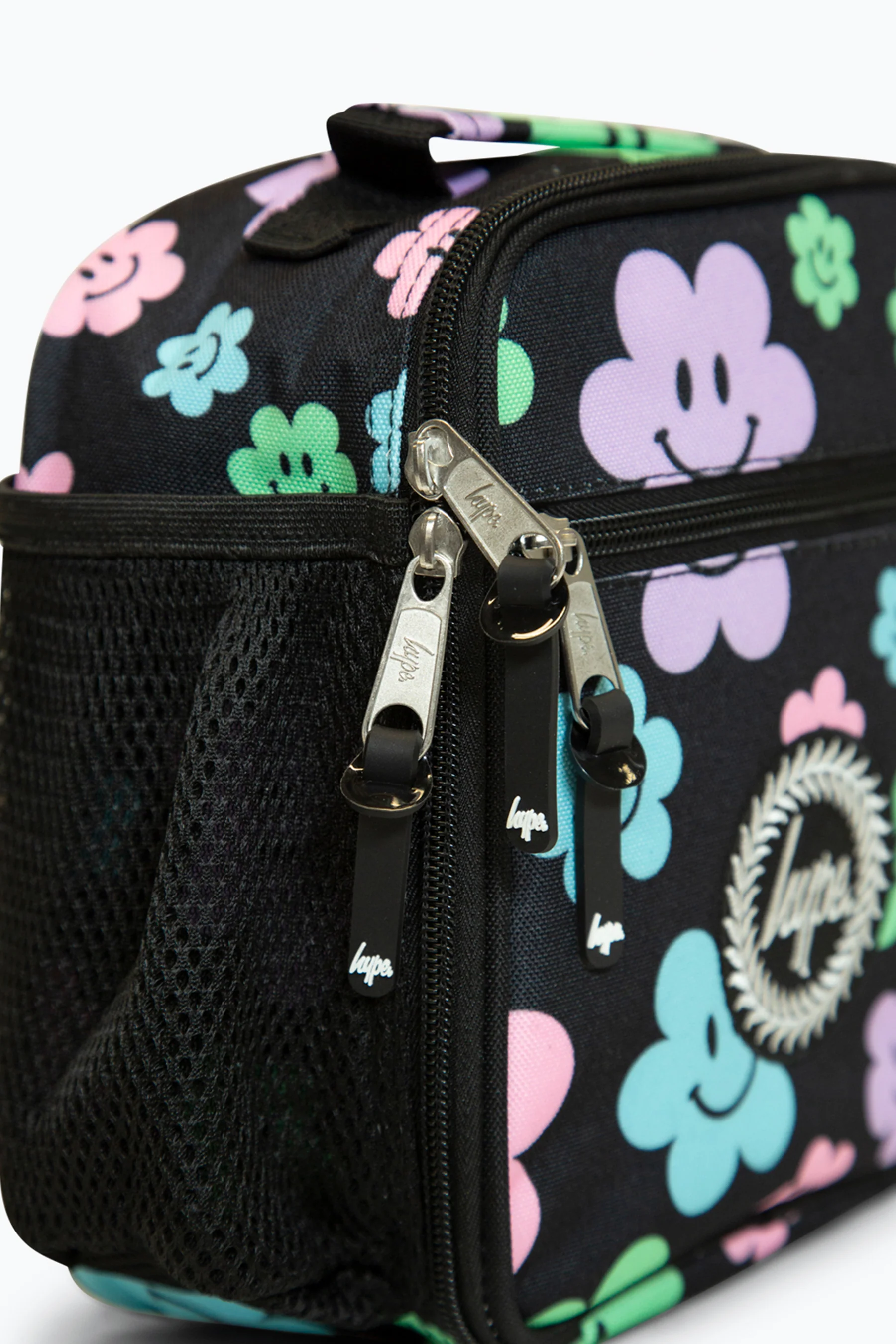 Hype Happy Flowers Lunch Bag - Image 8