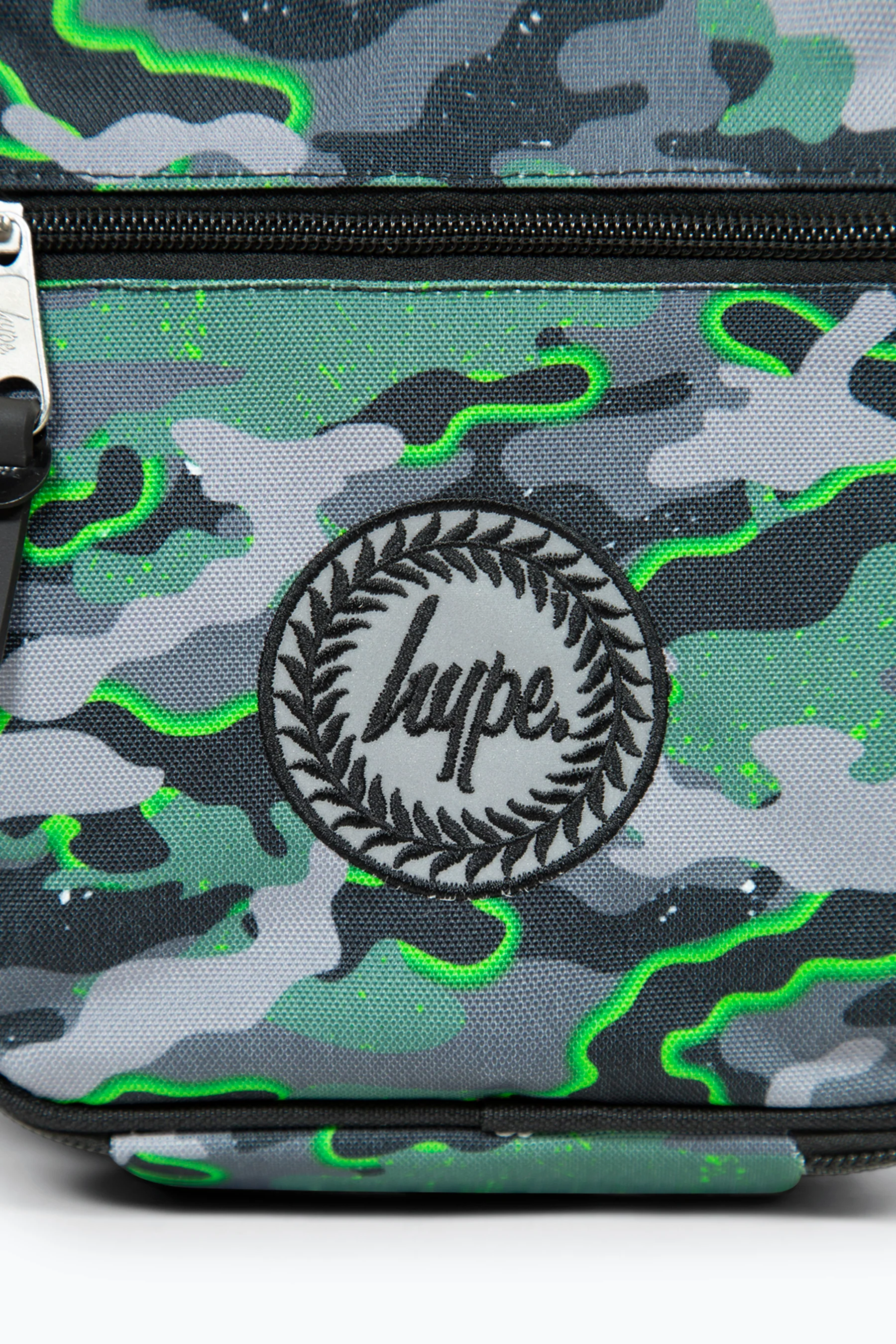 Hype Boys Green Glow Camo Lunch Box - Image 5